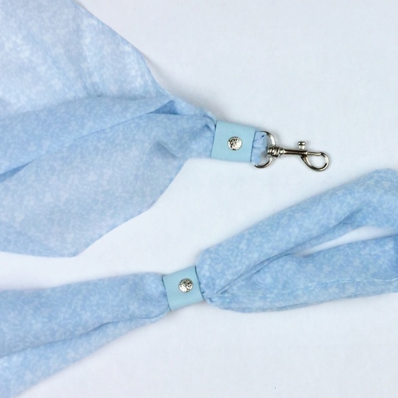 Elegant Small Dog Scarf Leash - Picture 4 of 7